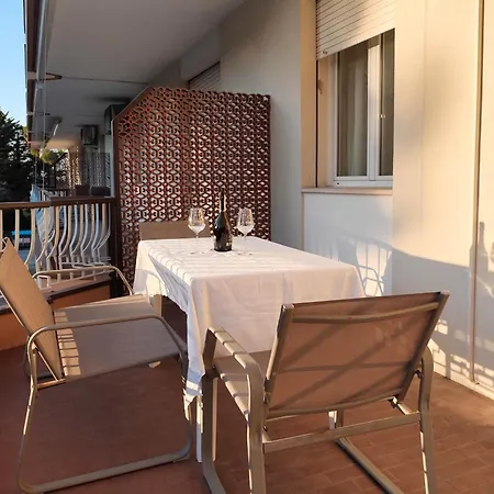 Linda Apartment